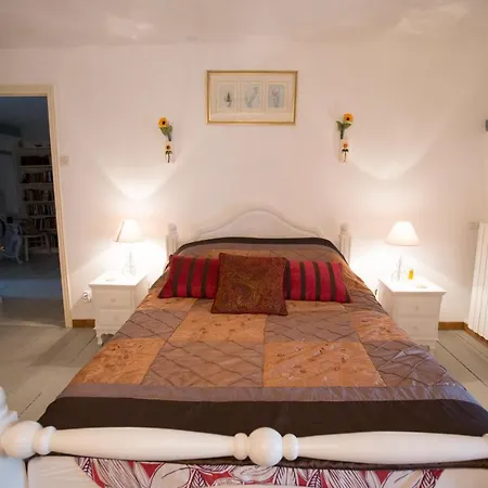 La Maison Des Fleurs Montembœuf