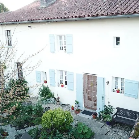 La Maison Des Fleurs Montembœuf