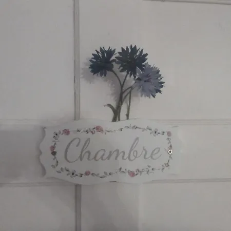 La Maison Des Fleurs Couette-café