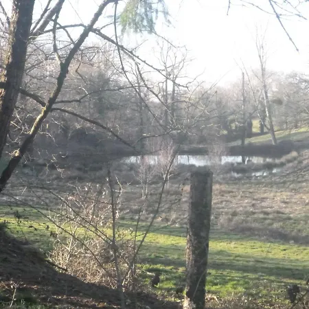 La Maison Des Fleurs 3* Montemboeuf