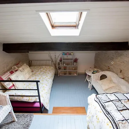 La Maison Des Fleurs Alojamento de Acomodação e Pequeno-almoço