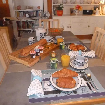 La Maison Des Fleurs Montemboeuf