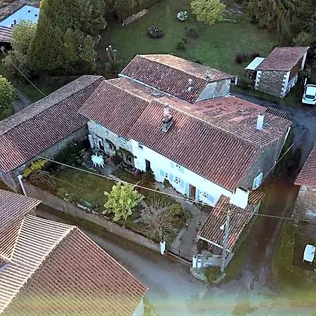 La Maison Des Fleurs 3* Montembœuf