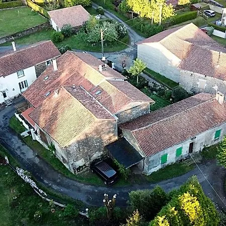 La Maison Des Fleurs Montembœuf
