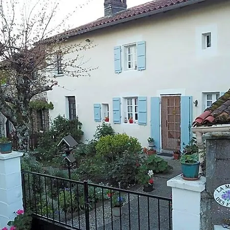 Nocleg ze śniadaniem La Maison Des Fleurs 3*