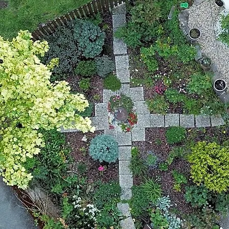 La Maison Des Fleurs