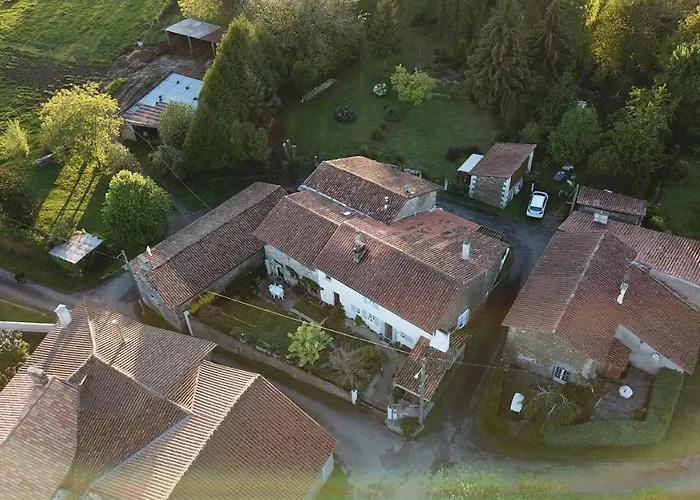 La Maison Des Fleurs Montembœuf