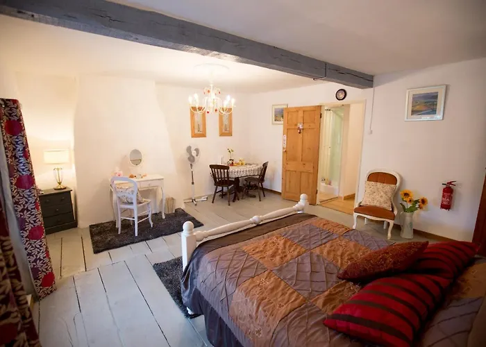 La Maison Des Fleurs